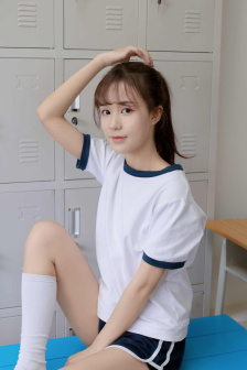 迷人的保姆手机在线