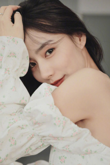 黑人巨鞭把女人躁哭了