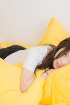 年轻的女儿2在线播放