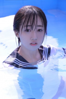 完美护士的不轨行为